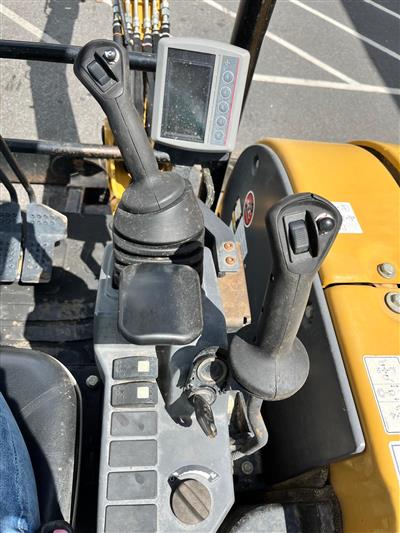 2013 Caterpillar 303.5 MINI EXCAVATOR