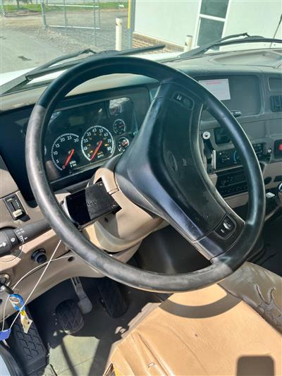 2004 Sterling L9500