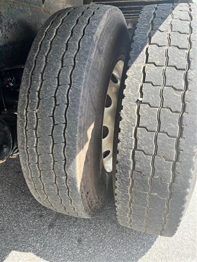2004 Sterling L9500
