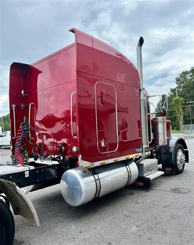 2005 Peterbilt 379