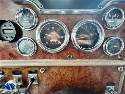2005 Peterbilt 379