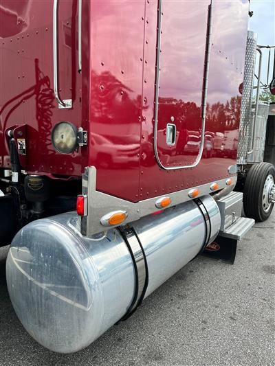 2005 Peterbilt 379