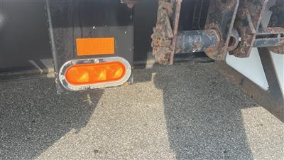 2014 Fontaine 53 ft T/A Spread Axle Step Dec