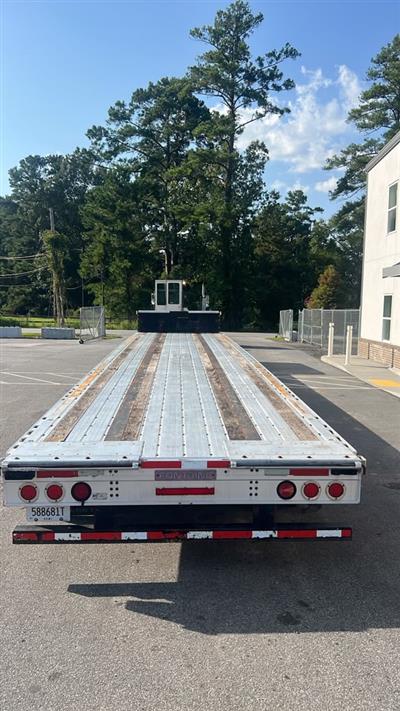 2014 Fontaine 53 ft T/A Spread Axle Step Dec