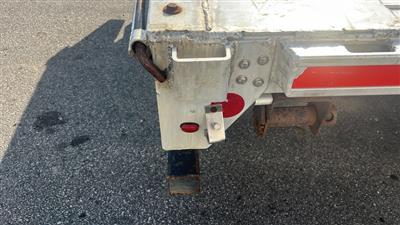 2014 Fontaine 53 ft T/A Spread Axle Step Dec