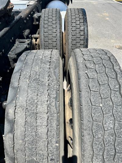 2006 Peterbilt 379