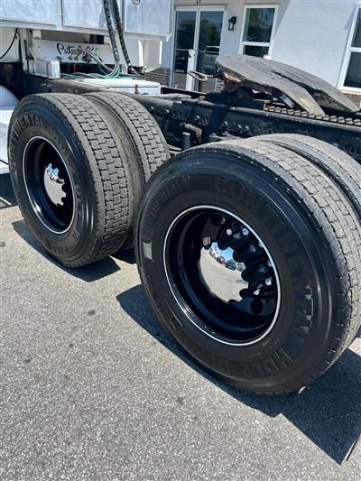 2006 Peterbilt 379