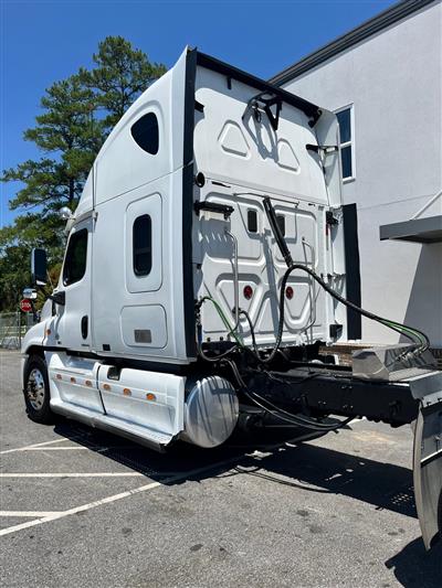 2011 Freightliner Cascadia