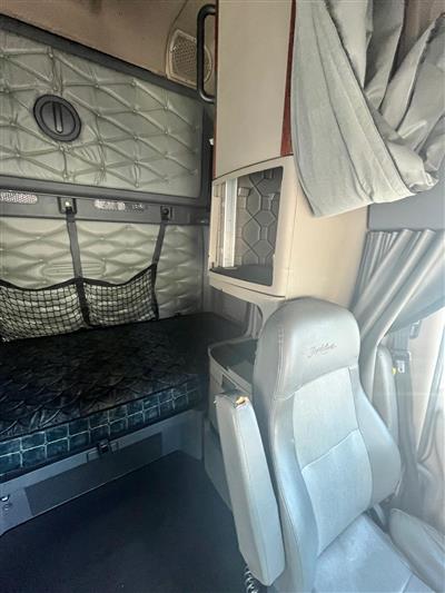 2011 Freightliner Cascadia