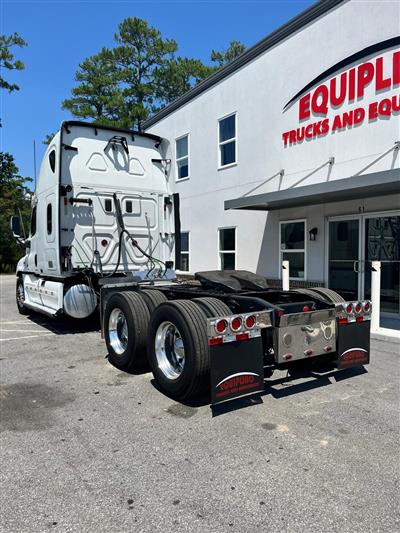 2011 Freightliner Cascadia