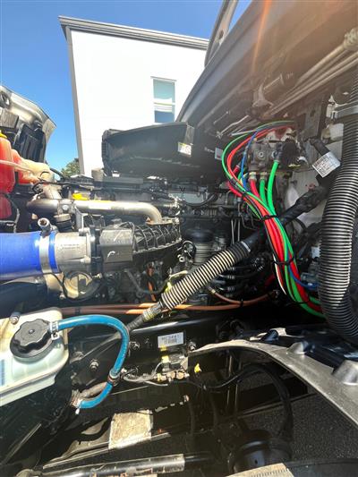 2020 Freightliner CASCADIA 126