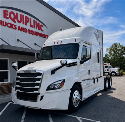 2021 Freightliner CASCADIA 126