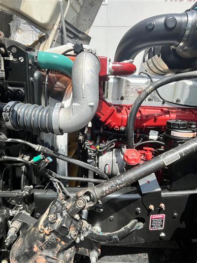 2012 Mack CXU613 DAY CAB