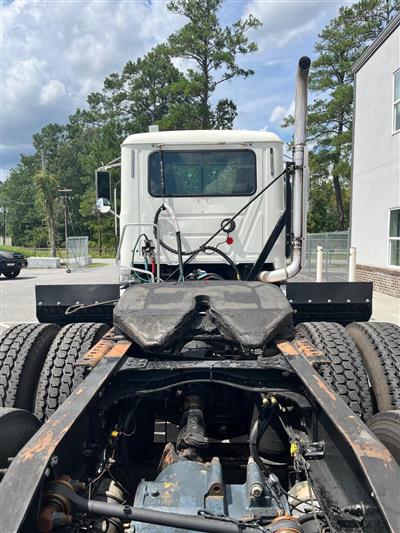 2012 Mack CXU613 DAY CAB
