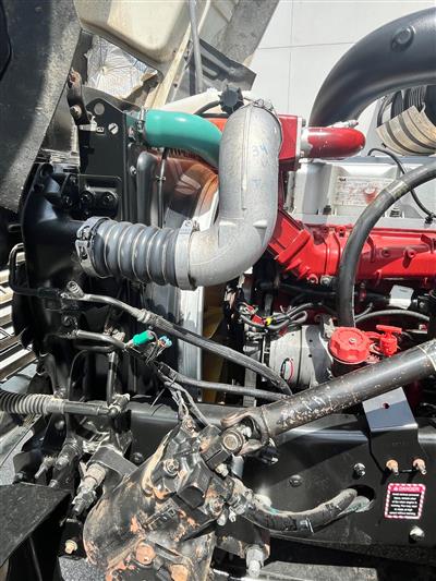 2012 Mack CXU613 DAY CAB