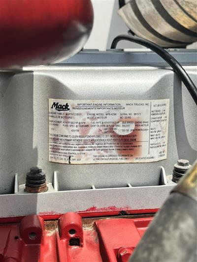 2012 Mack CXU613 DAY CAB