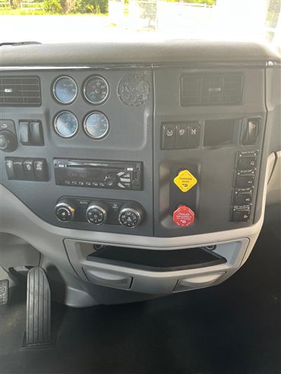 2019 Peterbilt 579