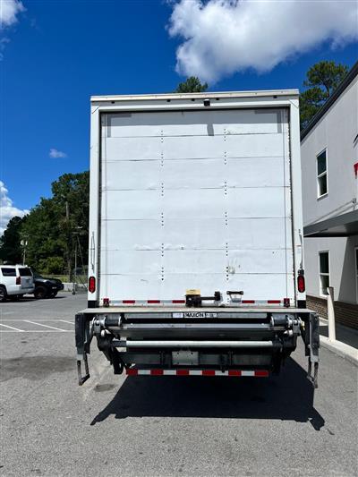 2019 Freightliner M2 106