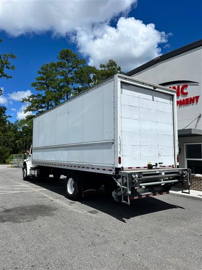 2019 Freightliner M2 106