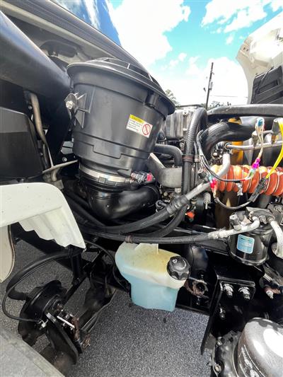 2019 Freightliner M2 106