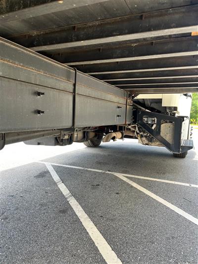 2019 Freightliner M2 106