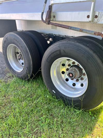 2004 MAC 38' Aluminum Dump Trailer