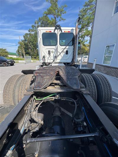 2016 Freightliner Cascadia 125