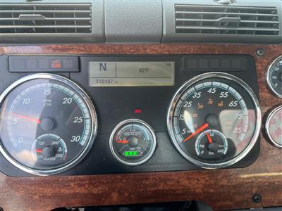 2016 Freightliner Cascadia 125