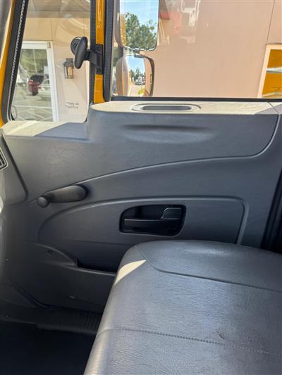 2019 International DURASTAR 4300