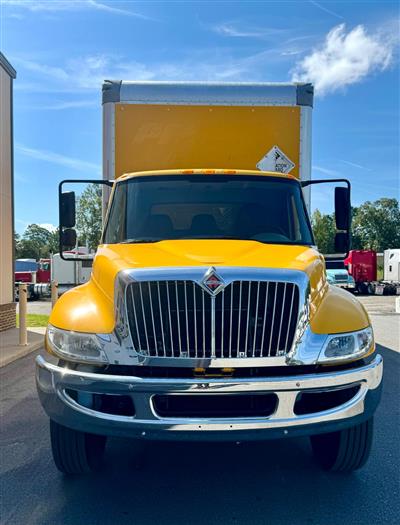 2019 International DURASTAR 4300