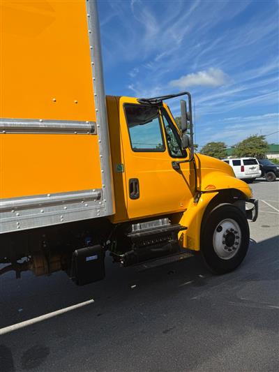 2019 International DURASTAR 4300