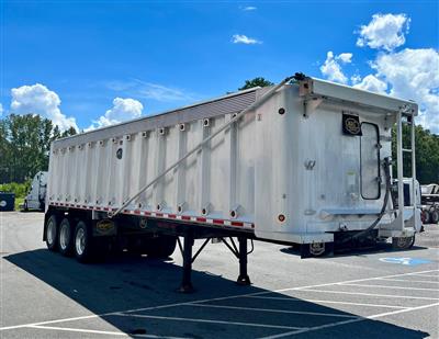 2007 MAC 36 ft Tri/A Aluminum End Dump 