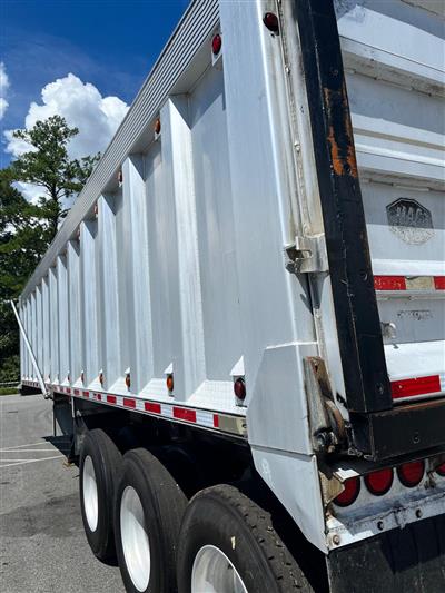 2007 MAC 36 ft Tri/A Aluminum End Dump 