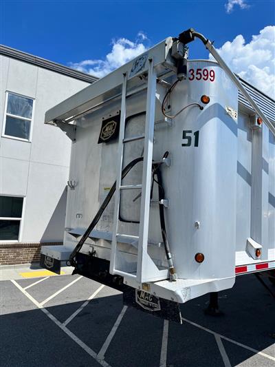 2007 MAC 36 ft Tri/A Aluminum End Dump 