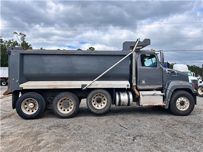 2020 Western Star 4700 SF