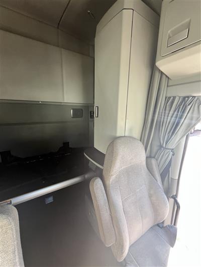 2020 Kenworth T680
