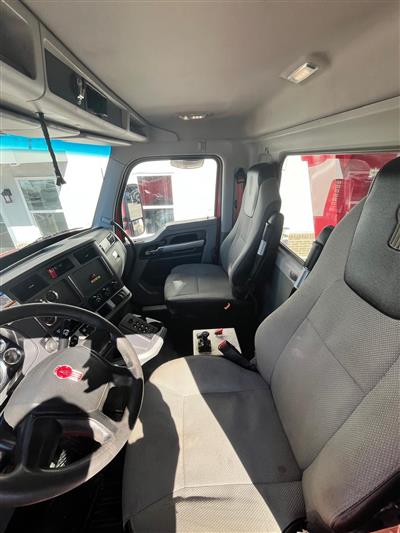 2020 Kenworth T880 TRI AXLE DUMP TRUCK