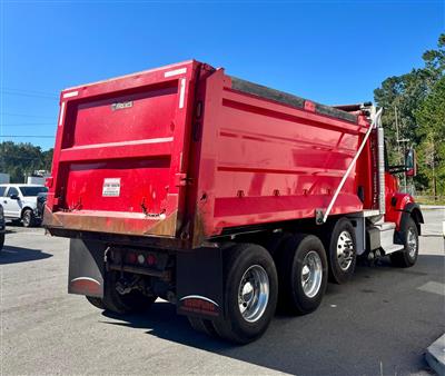 2020 Kenworth T880 TRI AXLE DUMP TRUCK