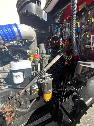 2020 Kenworth T880 TRI AXLE DUMP TRUCK