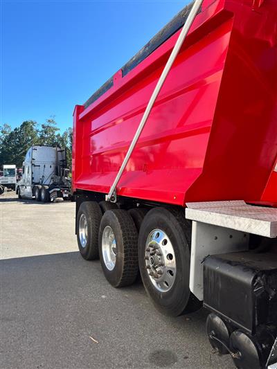2020 Kenworth T880 TRI AXLE DUMP TRUCK