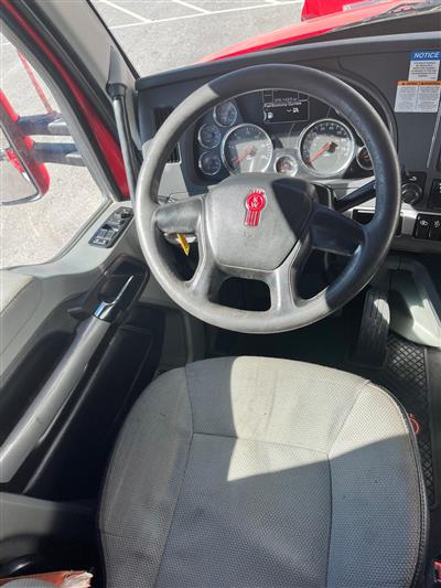 2020 Kenworth T880 TRI AXLE DUMP TRUCK