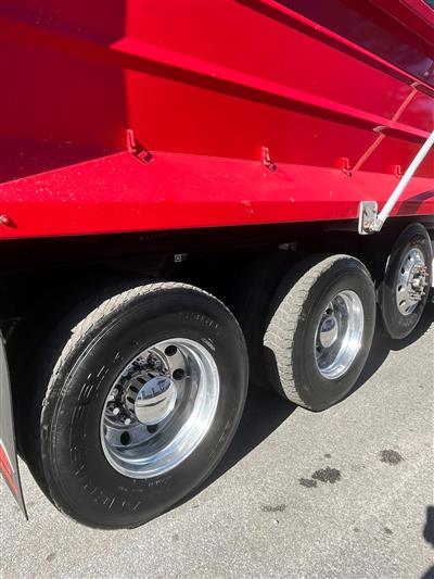 2020 Kenworth T880 TRI AXLE DUMP TRUCK