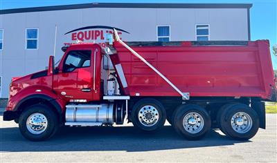 2020 Kenworth T880 TRI AXLE DUMP TRUCK