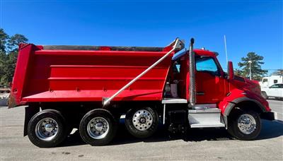 2020 Kenworth T880 TRI AXLE DUMP TRUCK