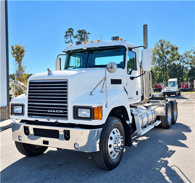2014 Mack CHU613