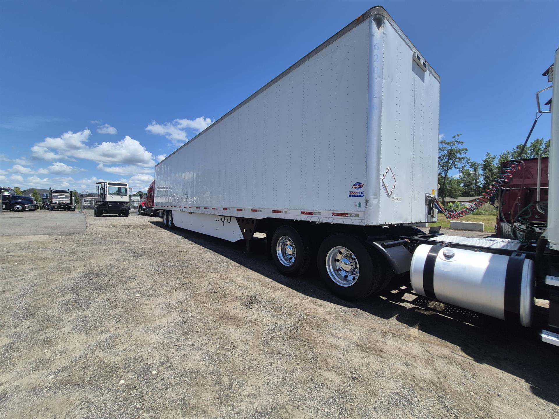2014 Utility 53 X 102 DRY VAN 