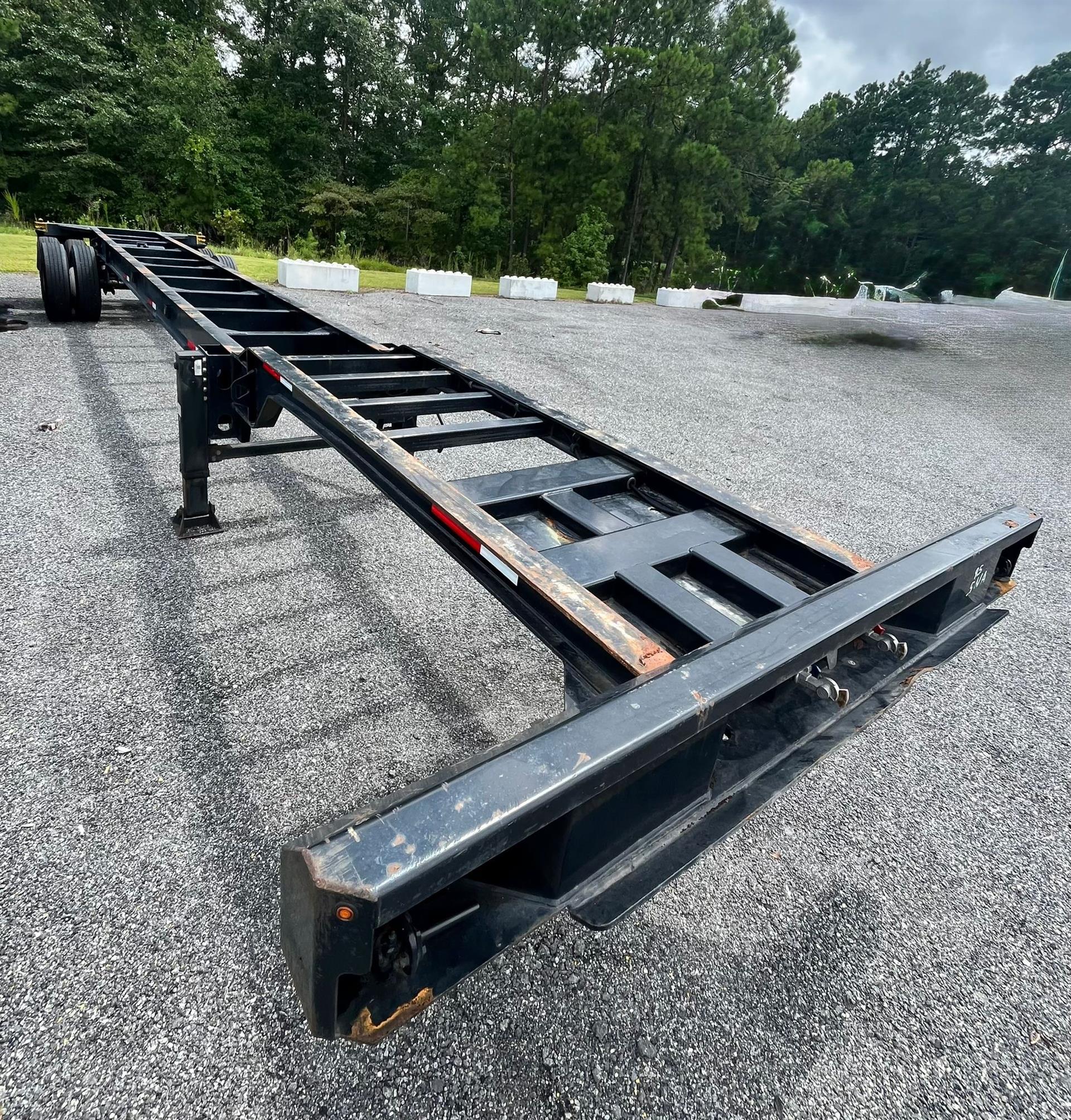 2023 PAISANO 40FT CHASSIS