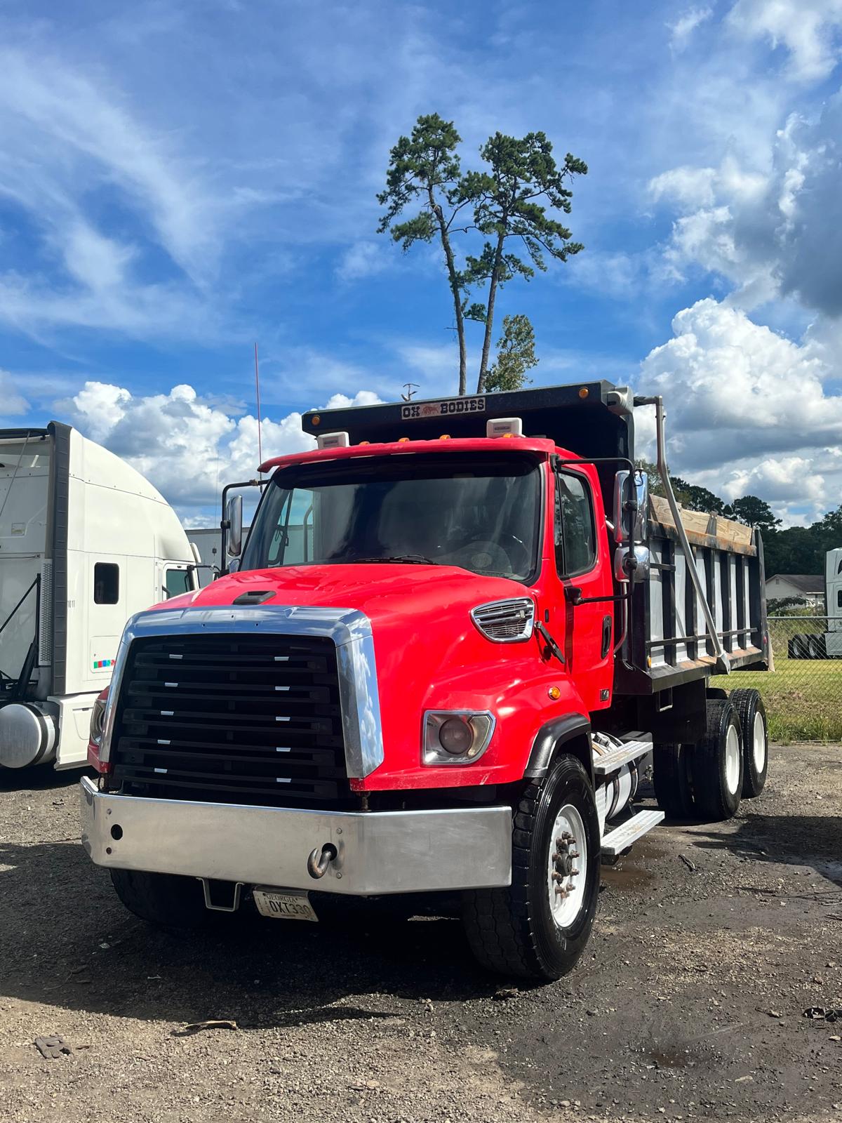 2016 Freightliner 114SD