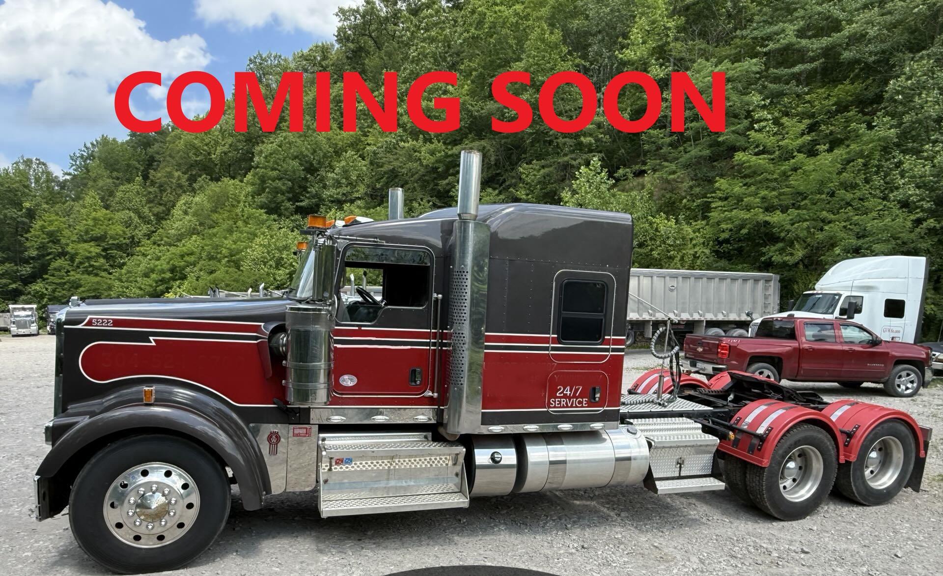 2021 Kenworth W900