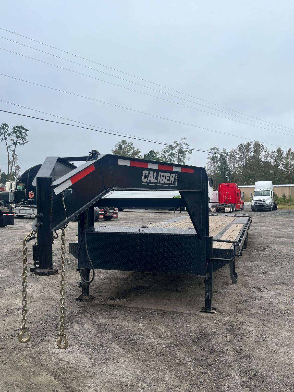 2025 CALIBER 35' FLATBED Gooseneck Trailer Full Ramps 